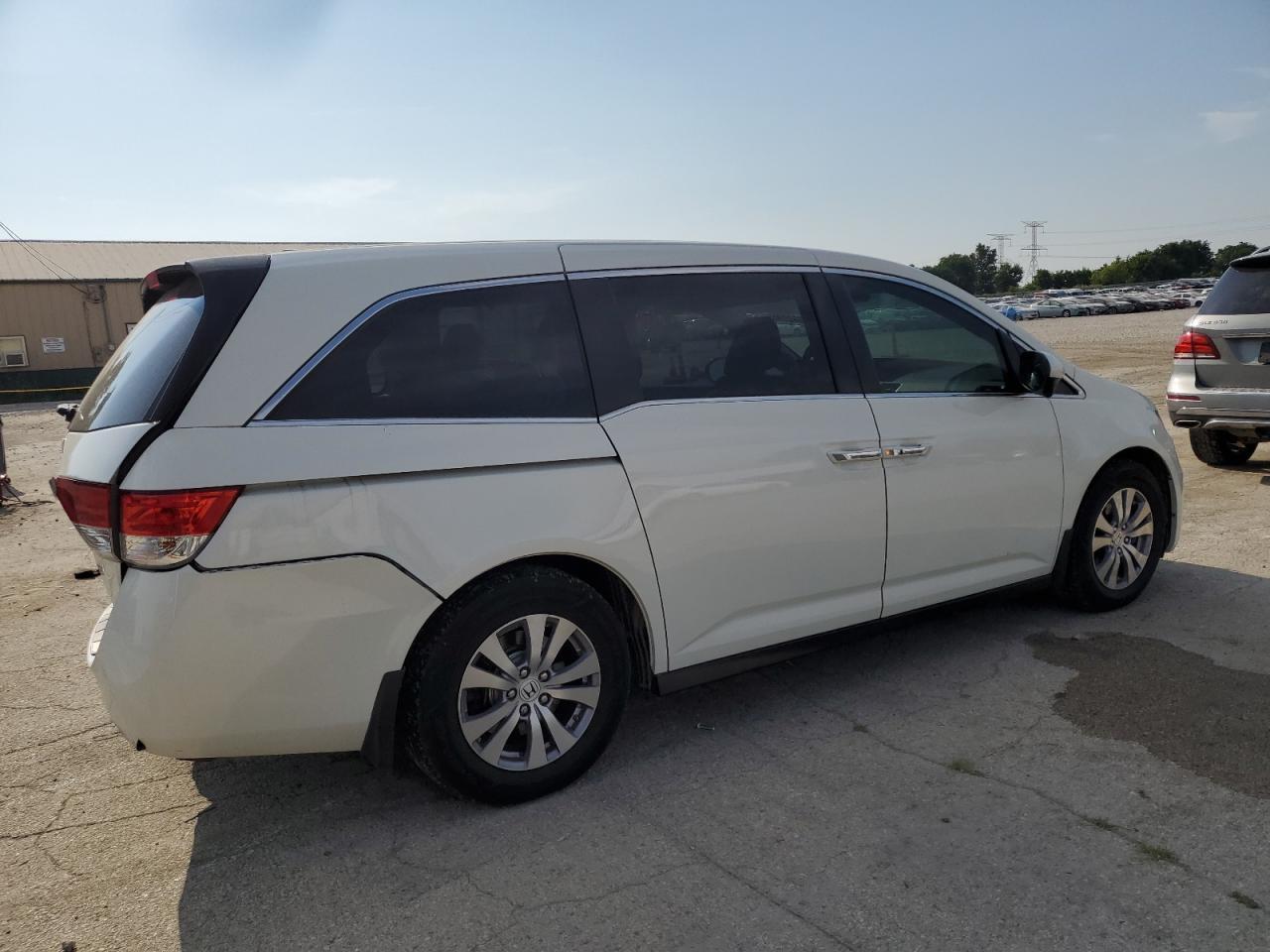 2016 Honda Odyssey Exl - Image 3