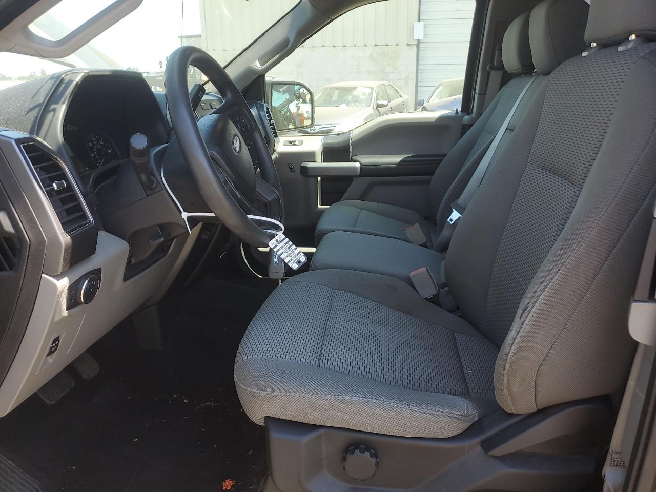 2018 Ford F150 Super Cab - Фото 7