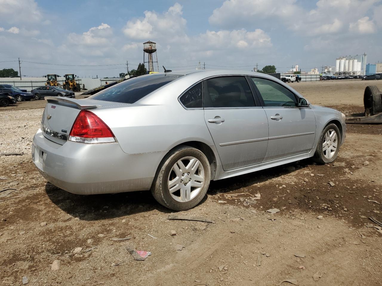 2011 Chevrolet Impala Lt - Image 3