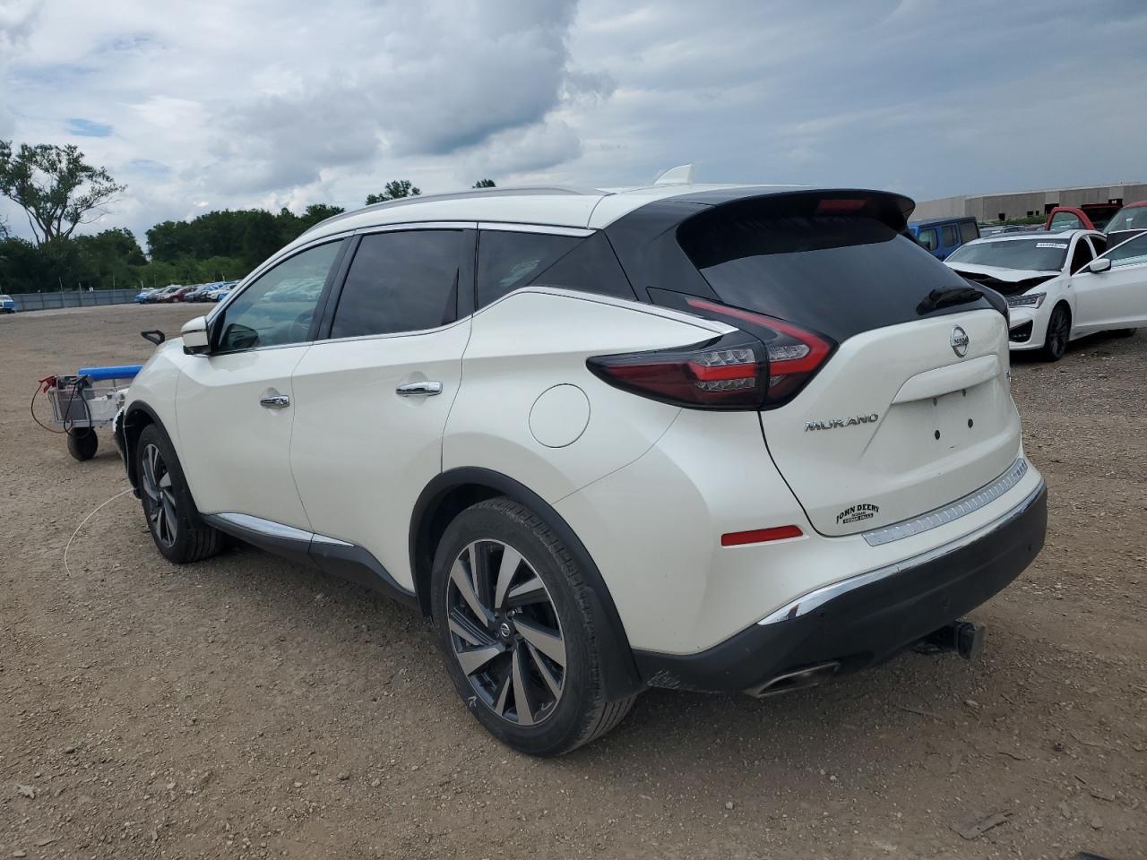 2021 Nissan Murano Platinum - Image 2