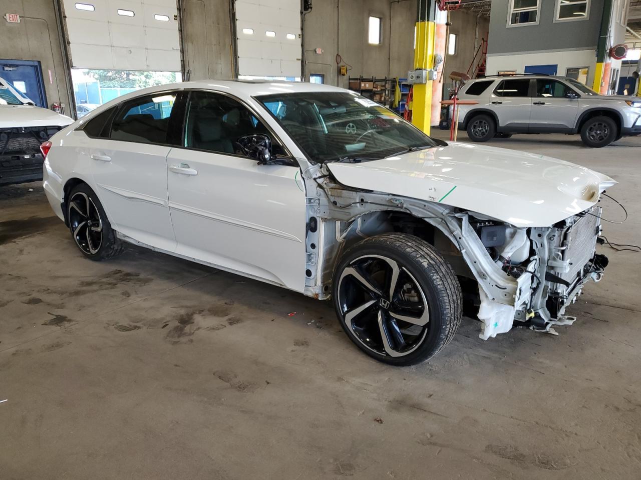 2021 Honda Accord Sport - Фото 4