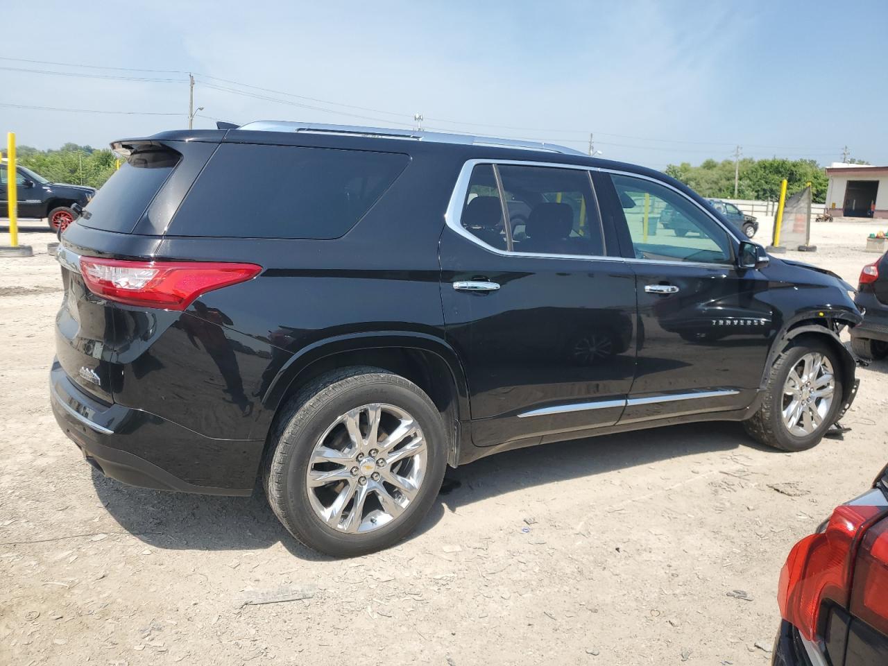 2020 Chevrolet Traverse High Country - Фото 3