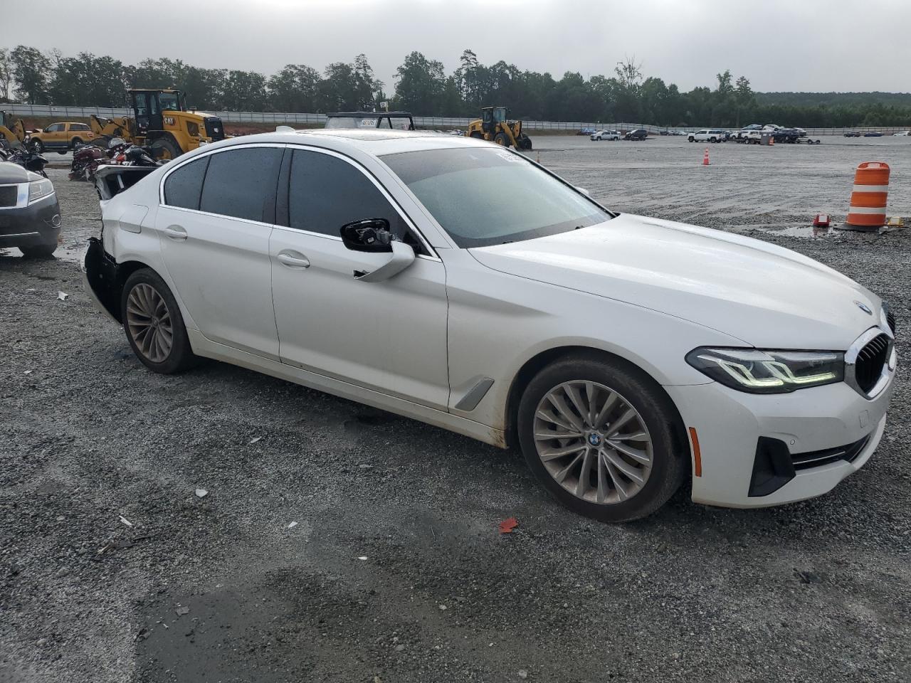 2023 BMW 530 I - Фото 4