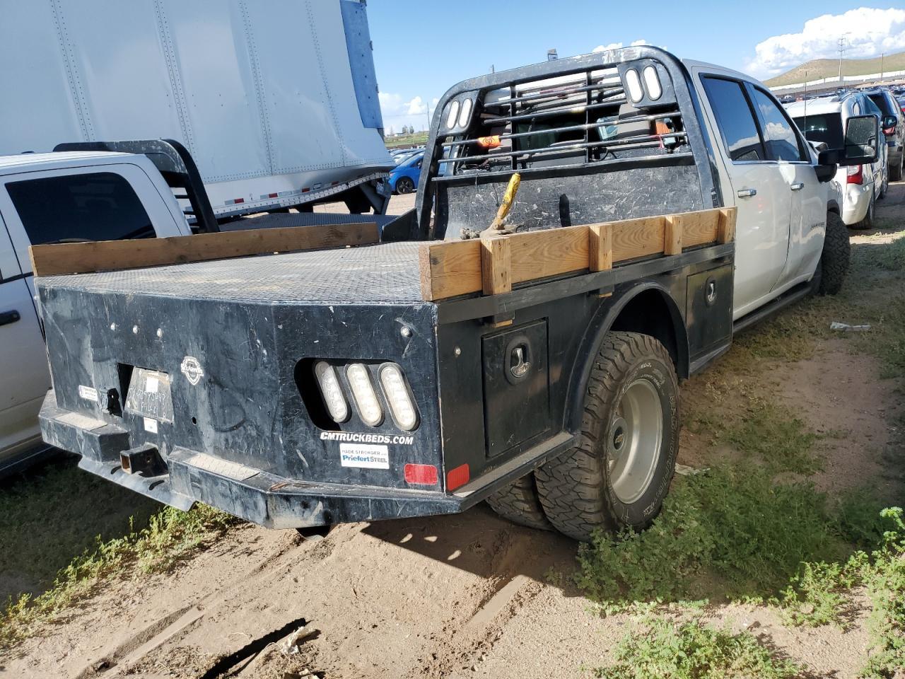 2022 Chevrolet Silverado K3500 High Country - Фото 3