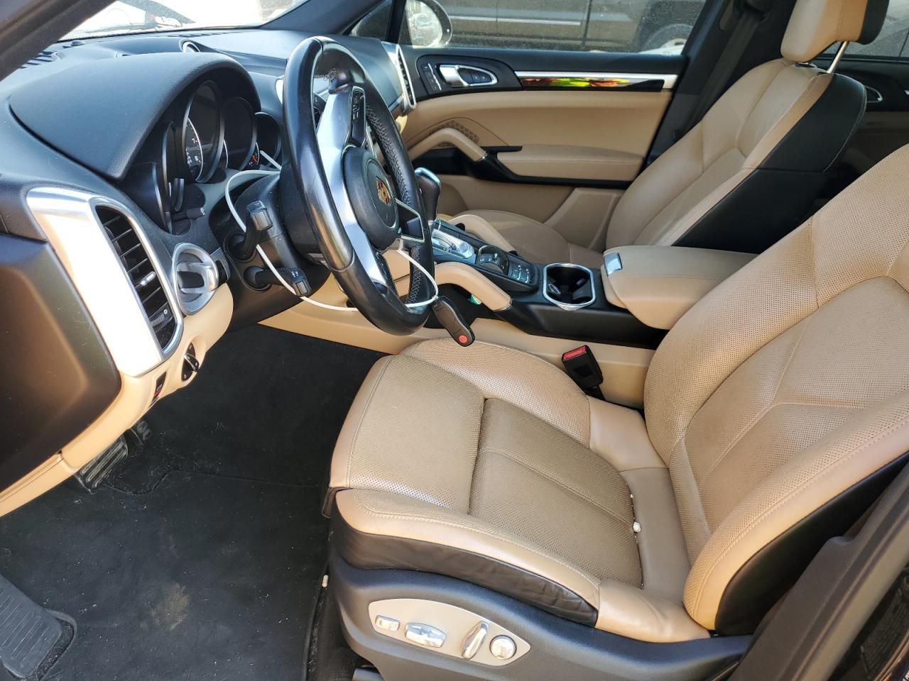 2016 Porsche Cayenne - Image 7