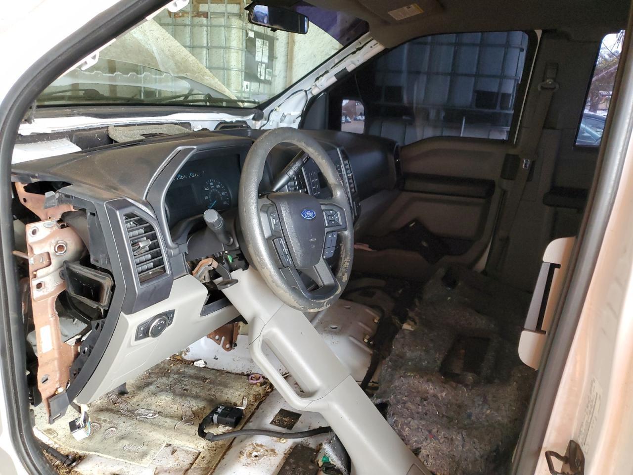 2017 Ford F150 Super Cab - Фото 7
