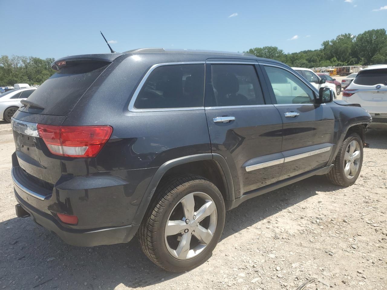 2013 Jeep Grand Cherokee Limited - Image 3