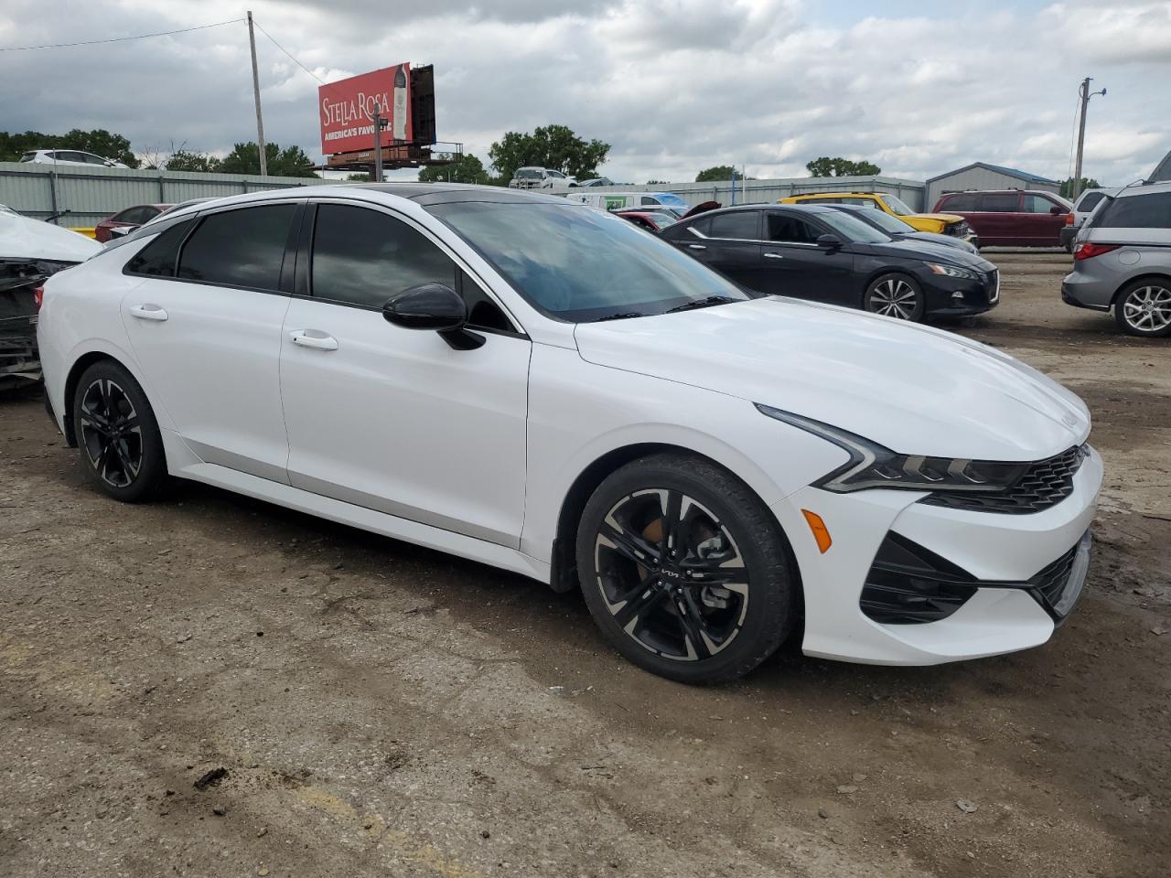 2022 Kia K5 Gt Line - Фото 4