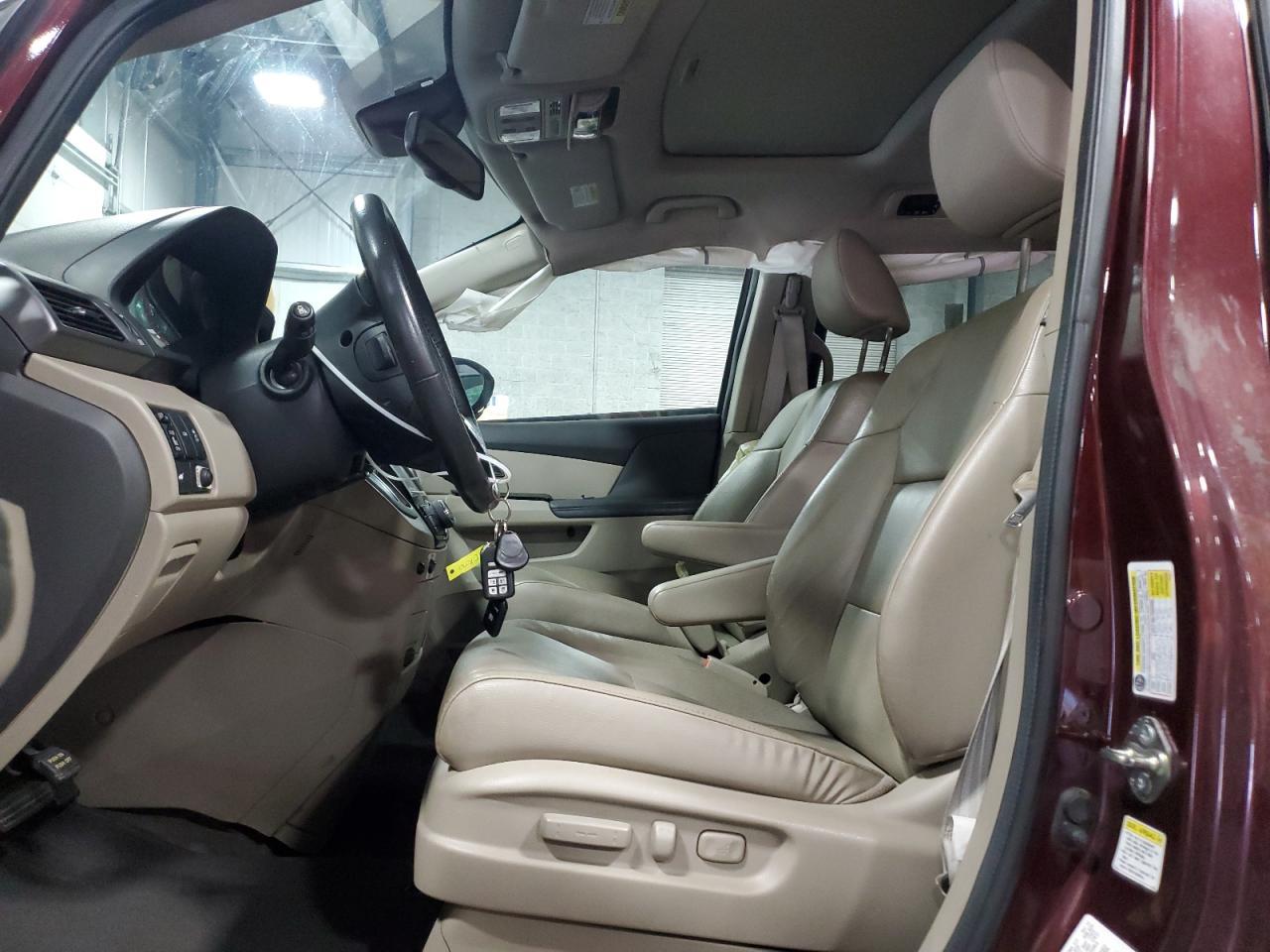 2014 Honda Odyssey Exl - Image 7