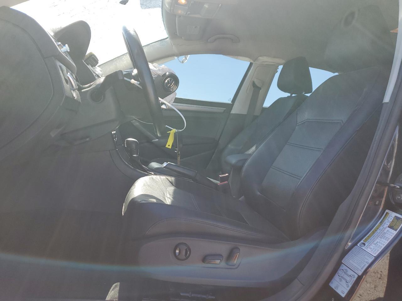 2017 Volkswagen Passat R-Line - Фото 7