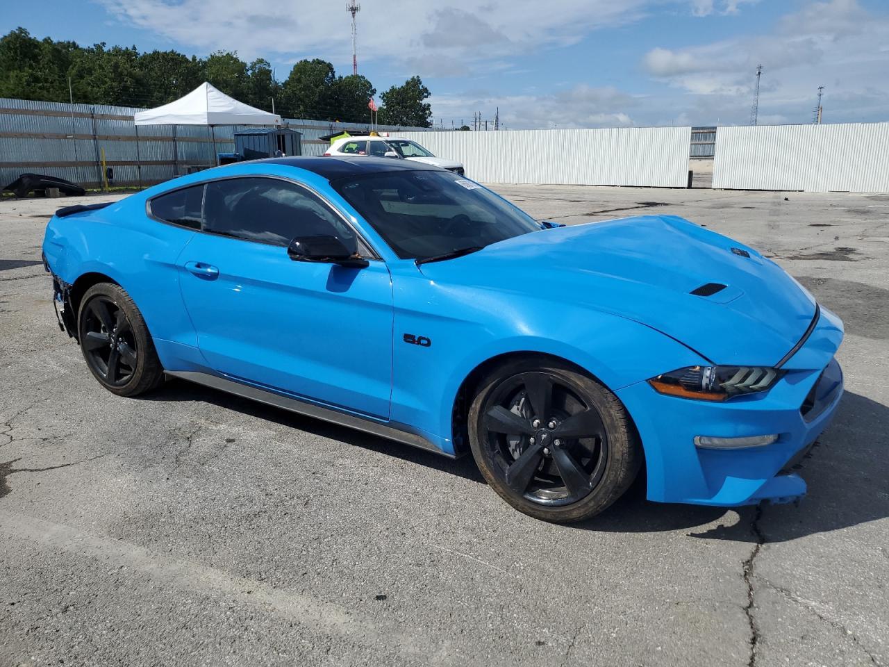 2023 Ford Mustang Gt - Фото 4