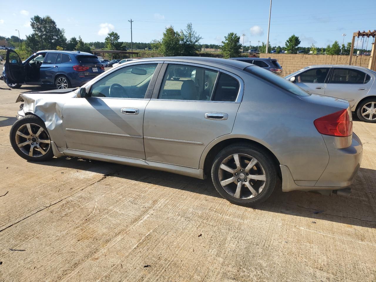 2005 Infiniti G35 - Фото 2