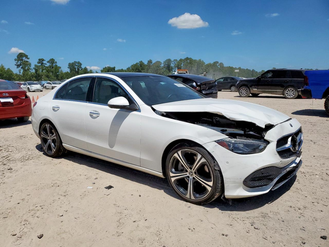 2022 Mercedes-Benz C 300 - Фото 4