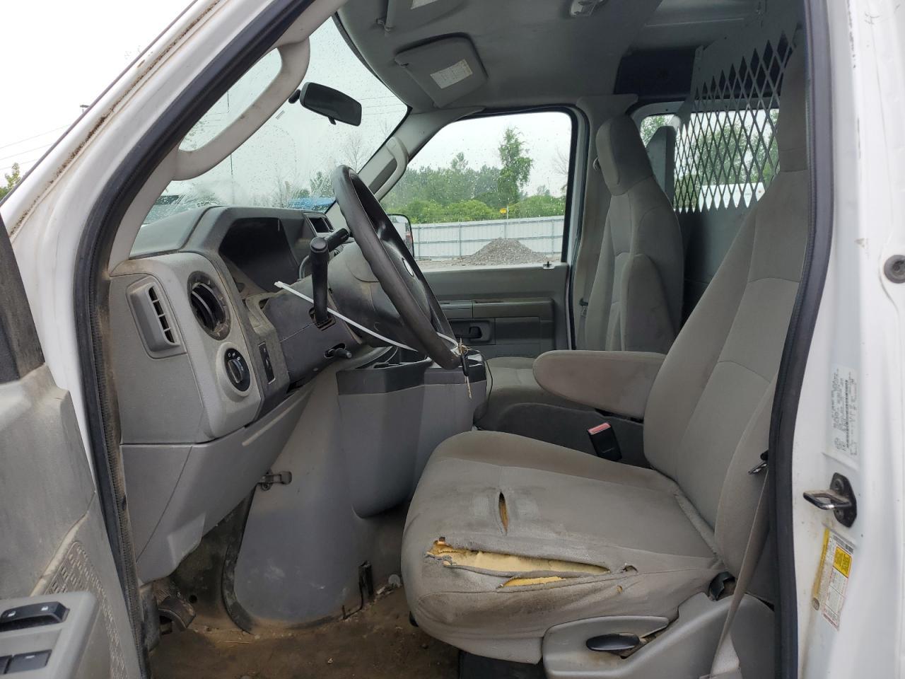 2014 Ford Econoline E250 Van - Image 7