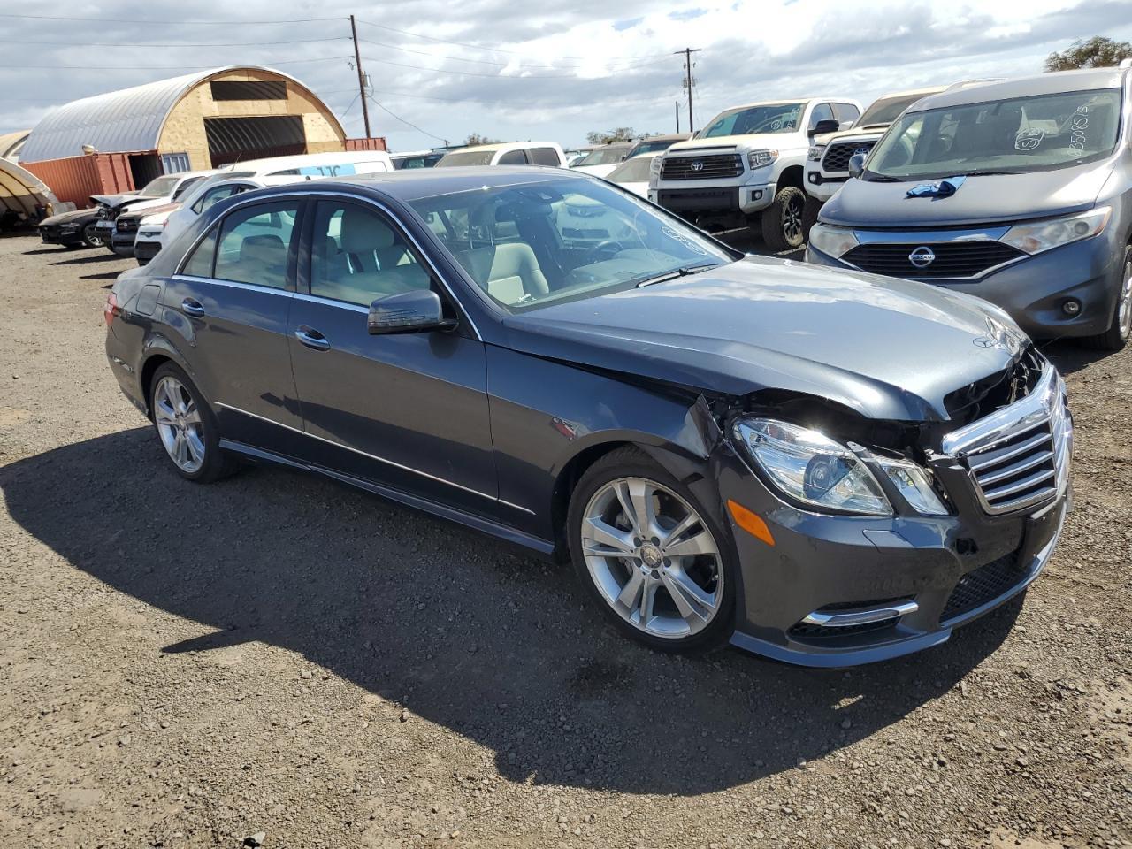 2013 Mercedes-Benz E 350 4Matic - Фото 4