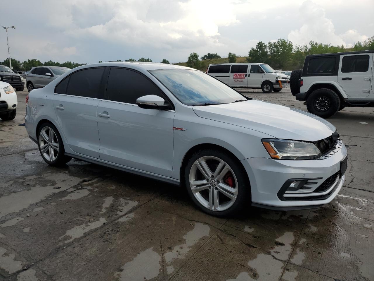 2017 Volkswagen Jetta Gli - Фото 4