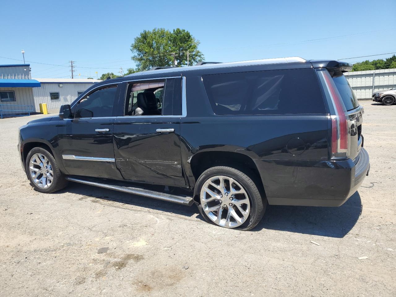 2017 Cadillac Escalade Esv Platinum - Фото 2