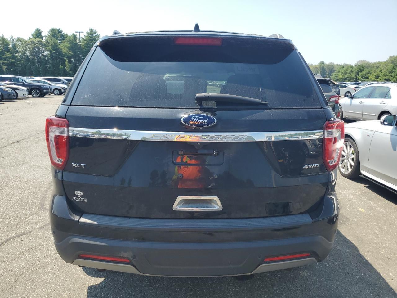 2019 Ford Explorer Xlt - Image 6
