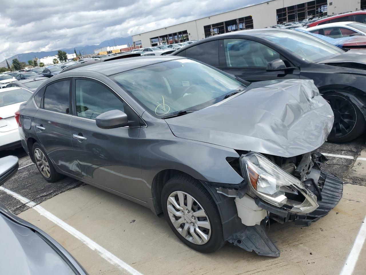 2019 Nissan Sentra S - Фото 4
