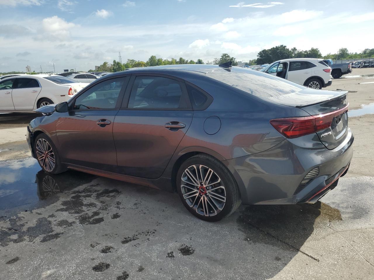 2022 Kia Forte Gt - Фото 2