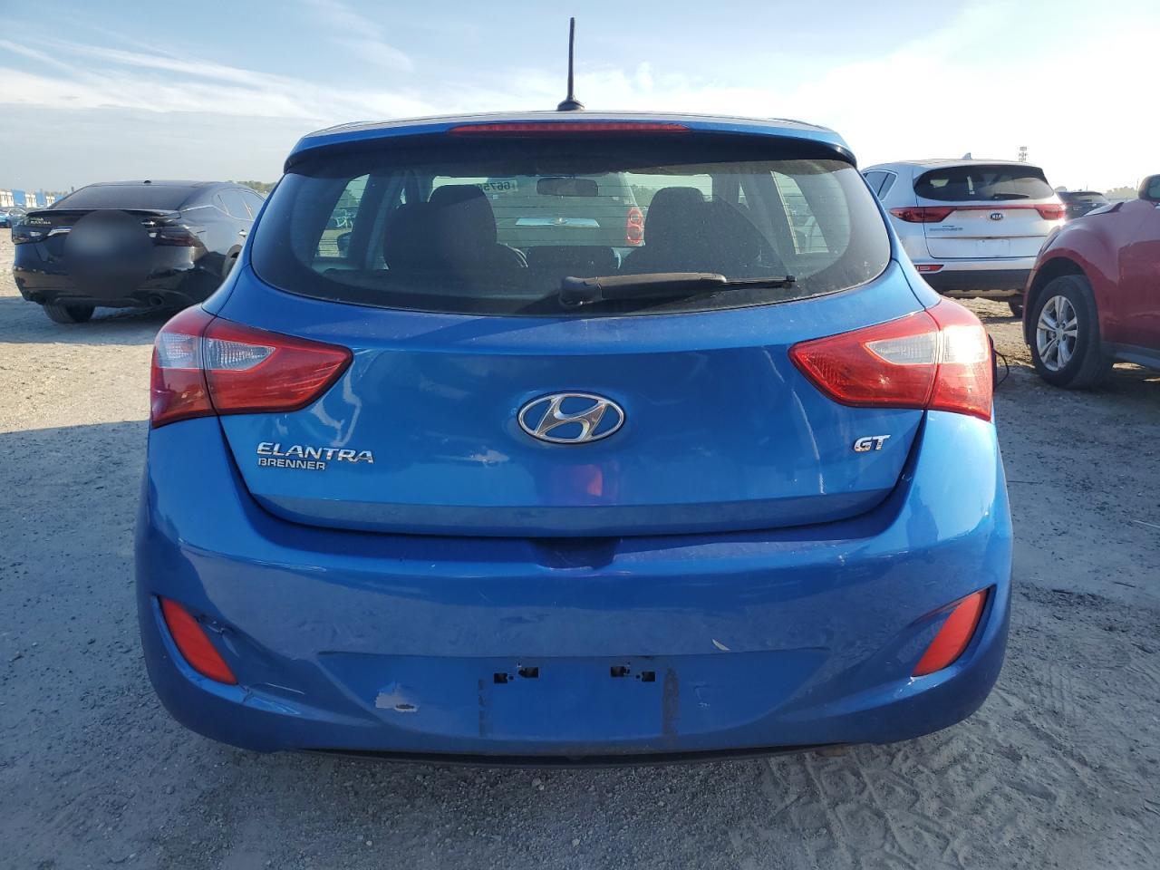 2017 Hyundai Elantra Gt - Image 6