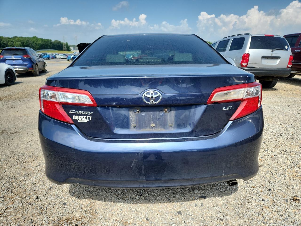 2014 Toyota Camry L - Image 6