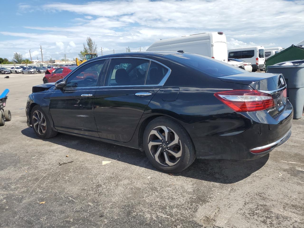 2016 Honda Accord Ex - Фото 2