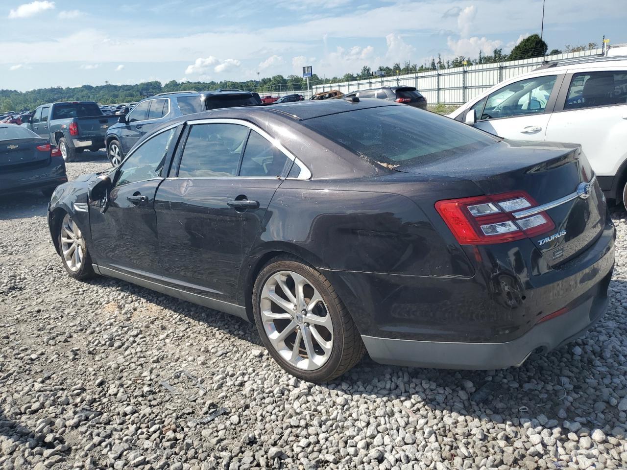 2013 Ford Taurus Limited - Фото 2