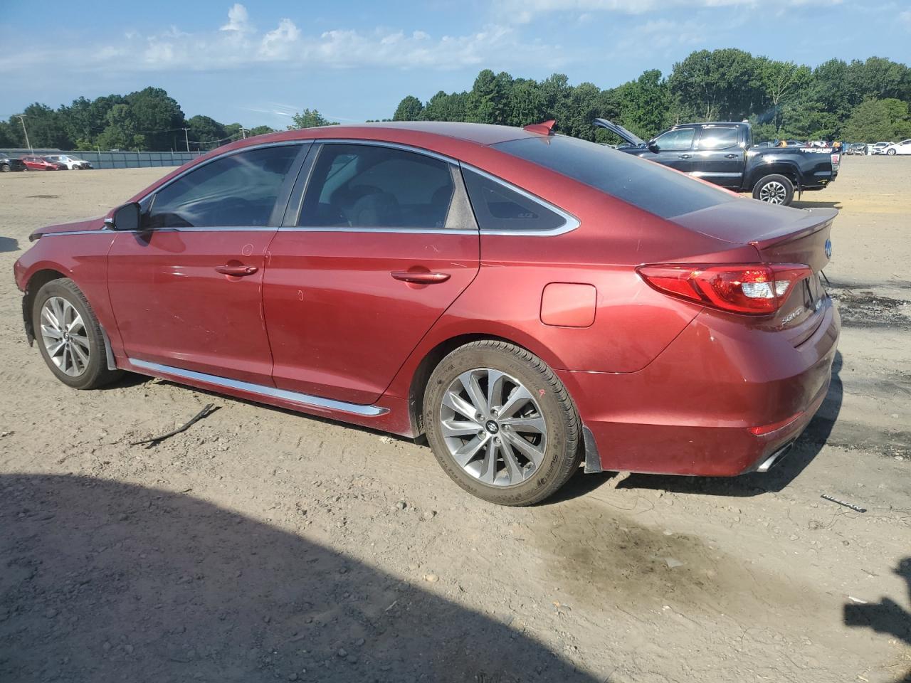 2016 Hyundai Sonata Sport - Image 2