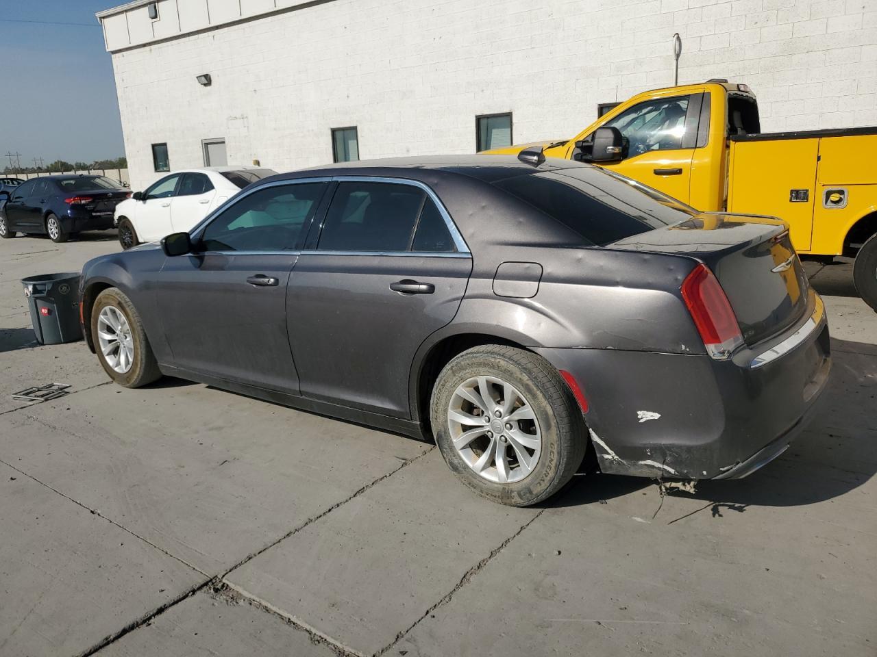 2015 Chrysler 300 Limited - Image 2