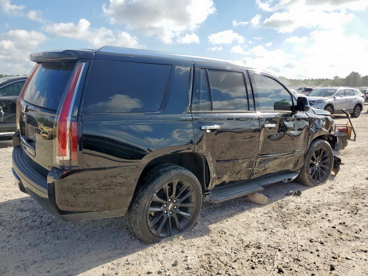 2020 Cadillac Escalade Premium Luxury - Фото 3