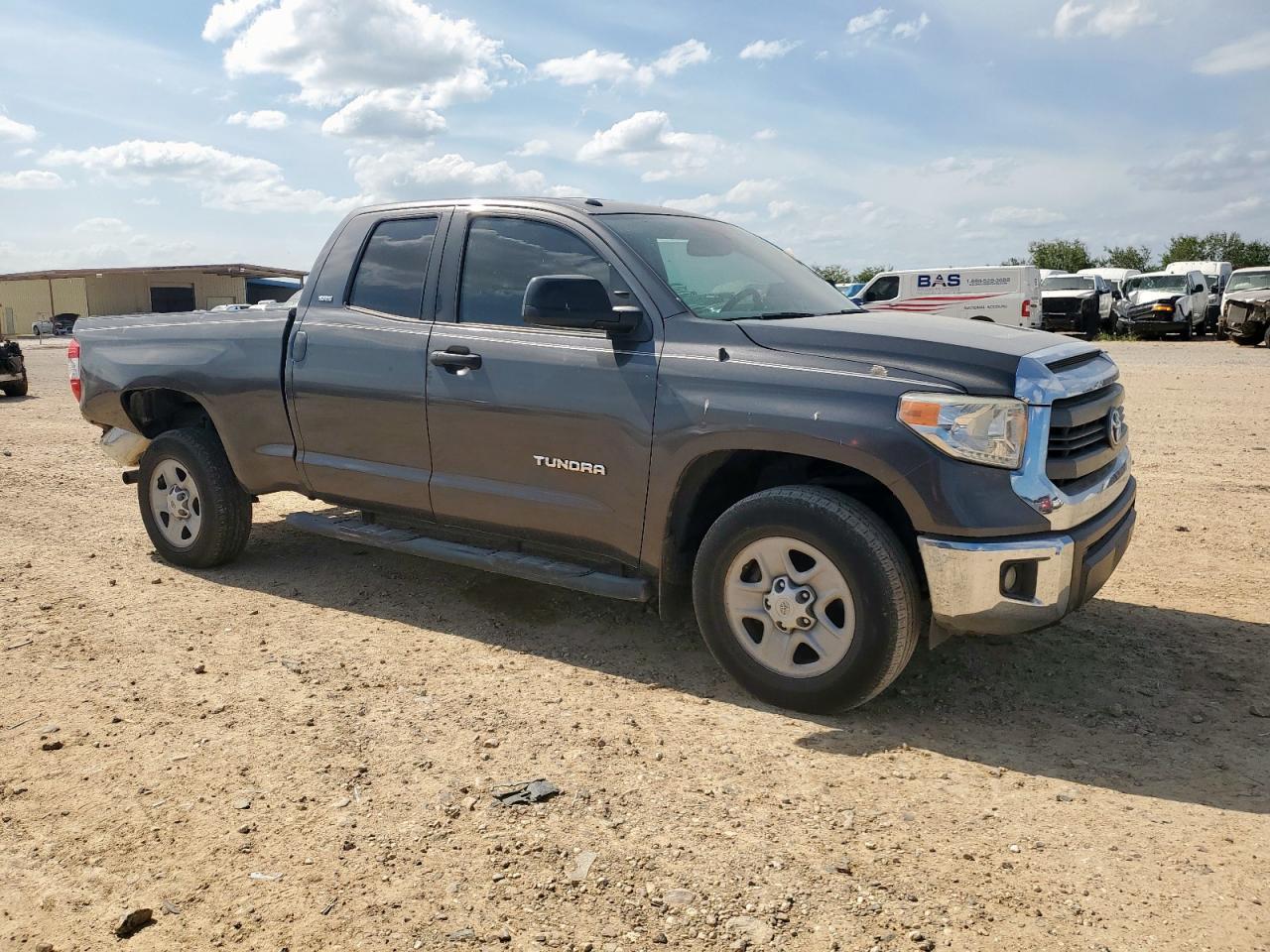2014 Toyota Tundra Double Cab Sr - Image 4