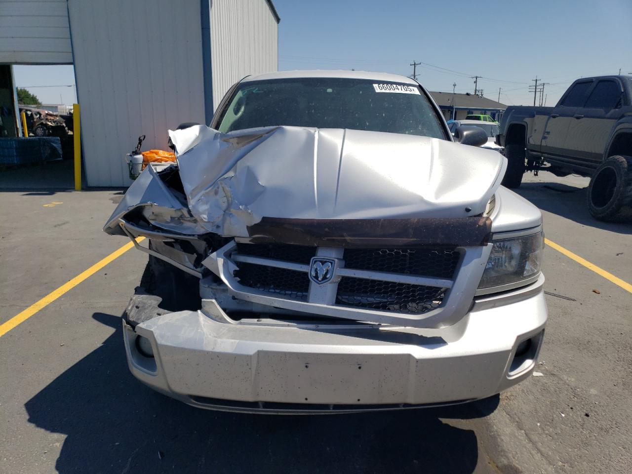 2010 Dodge Dakota Sxt - Image 5