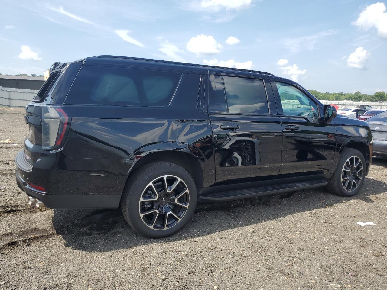 2025 Chevrolet Suburban K1500 Rst - Фото 3