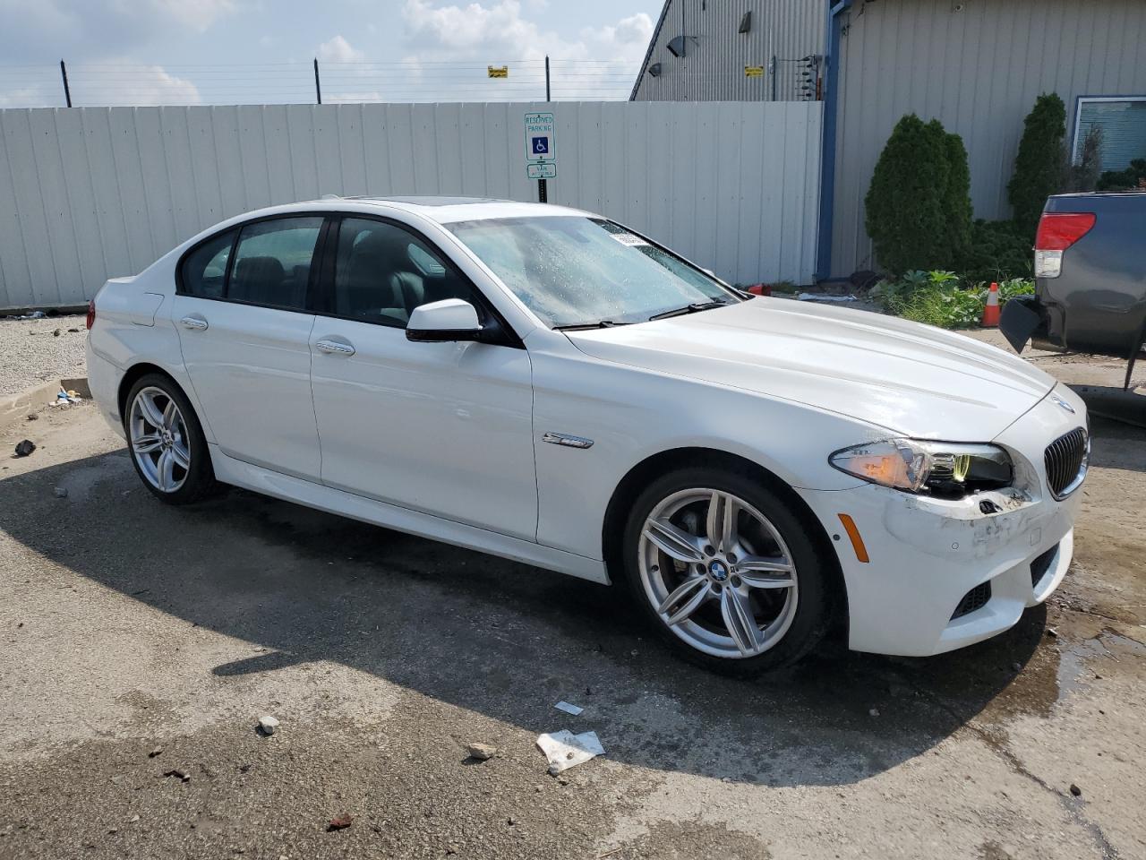 2013 BMW 535 Xi - Фото 4