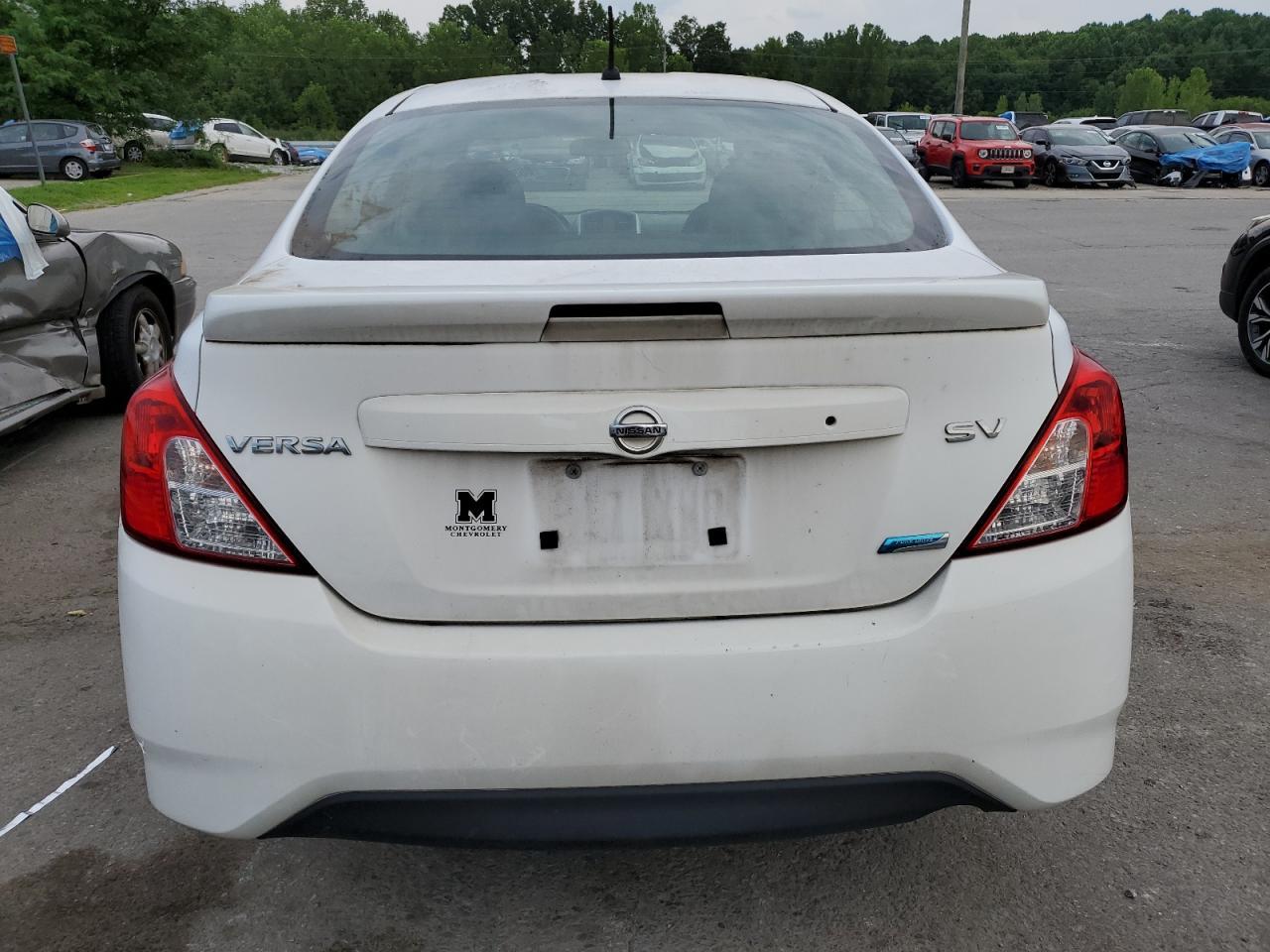2016 Nissan Versa S - Image 6