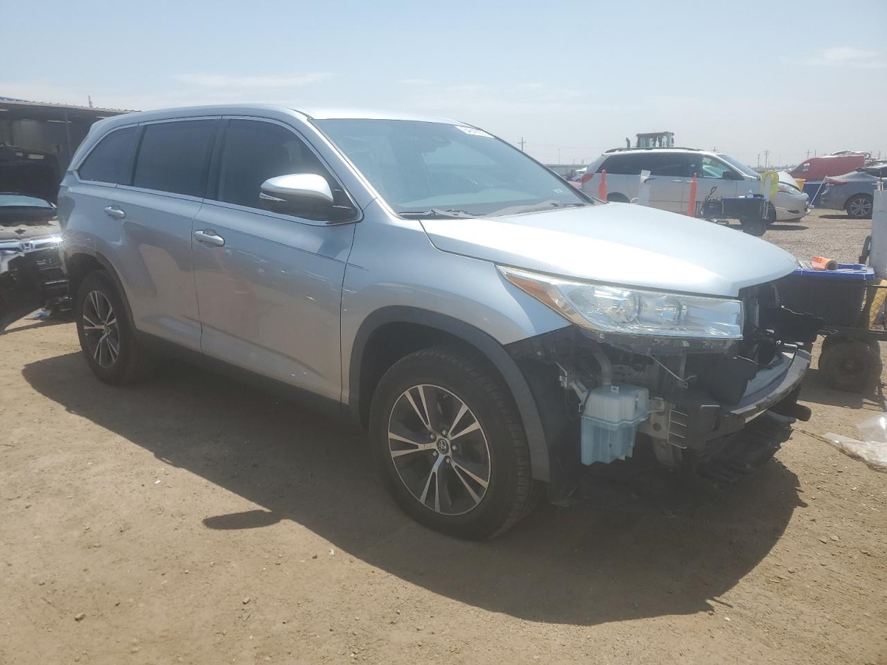 2019 Toyota Highlander Le - Image 4