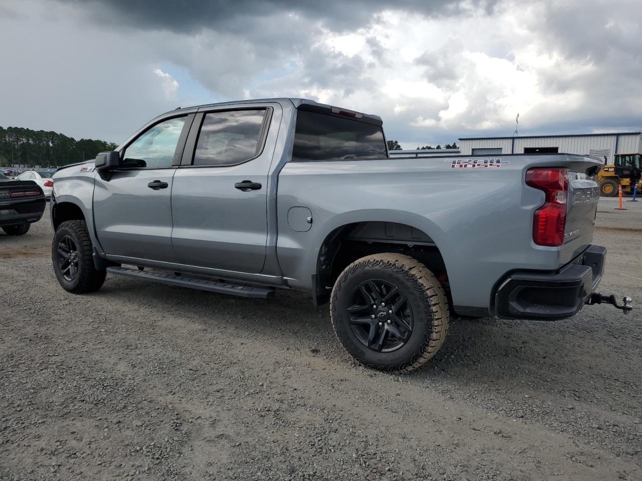 2023 Chevrolet Silverado K1500 Trail Boss Custom - Image 2