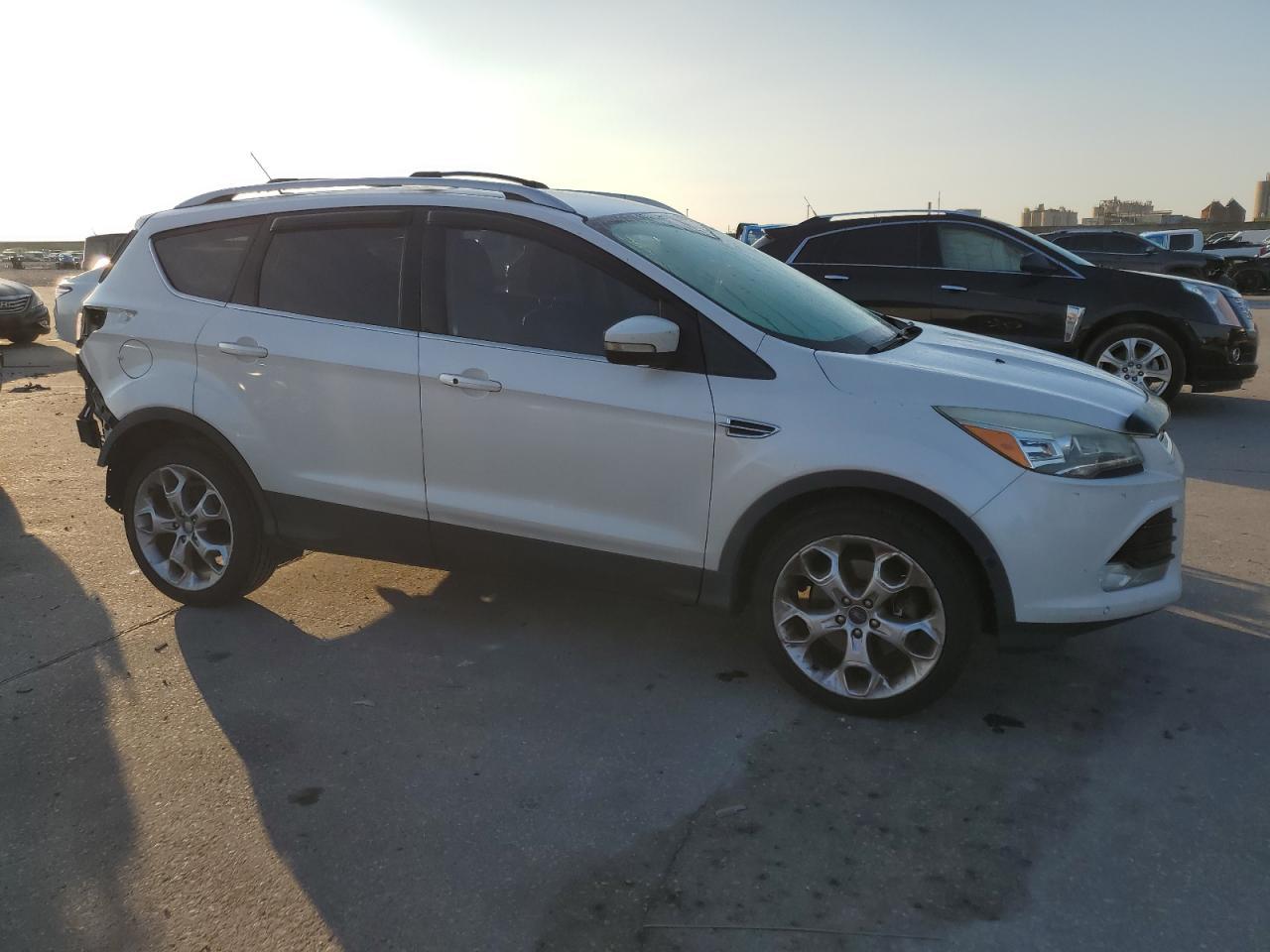 2013 Ford Escape Titanium - Image 4
