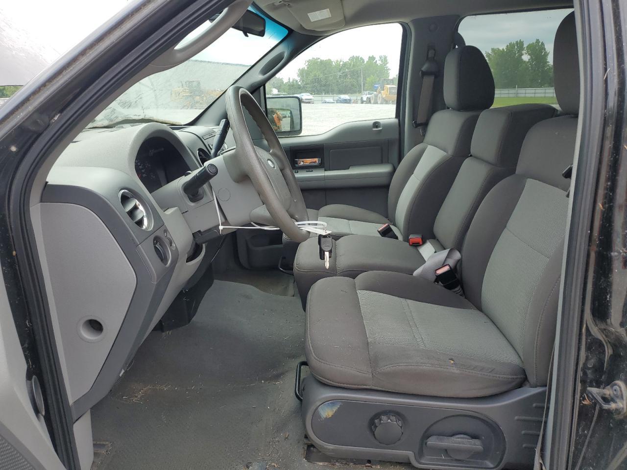 2005 Ford F150 Supercrew - Image 7