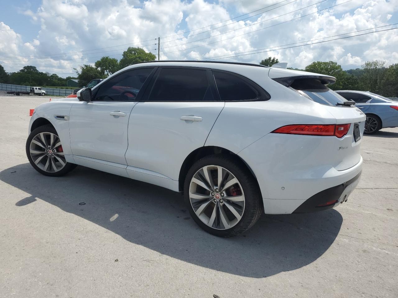 2019 Jaguar F-Pace S - Фото 2