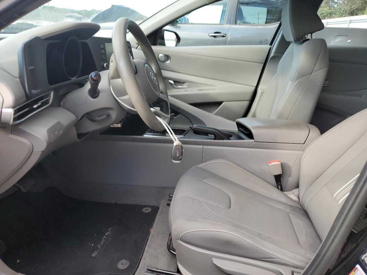 2022 Hyundai Elantra Sel - Image 7