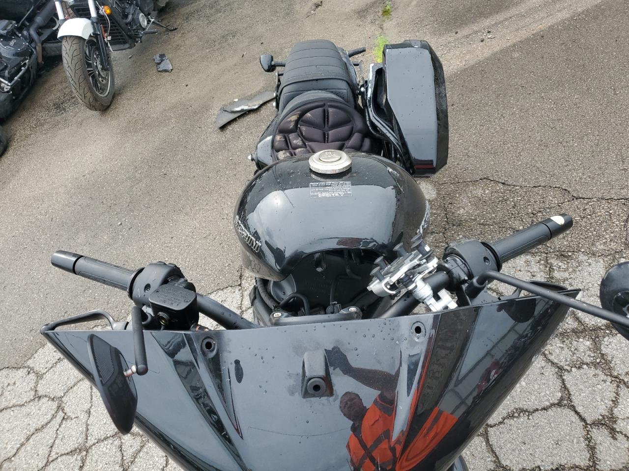 2025 Moto Guzzi California - Фото 5