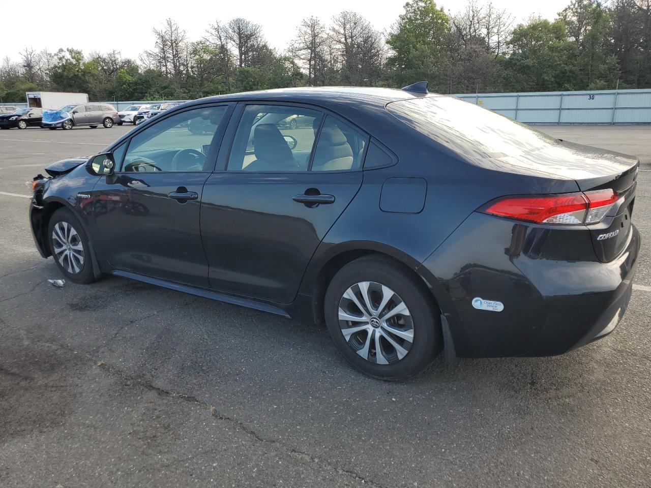 2021 Toyota Corolla Le - Фото 2