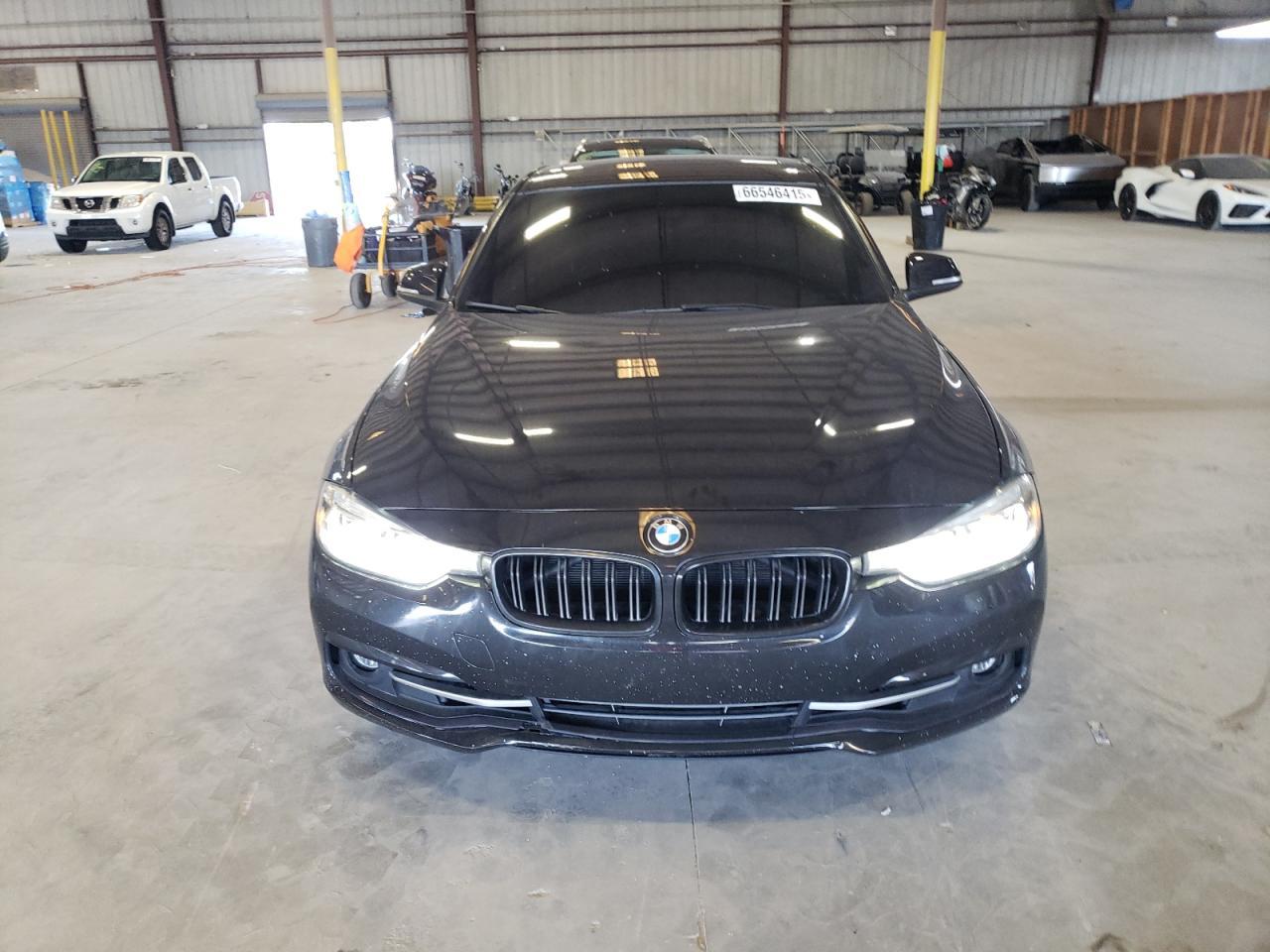 2018 BMW 330 I - Image 5