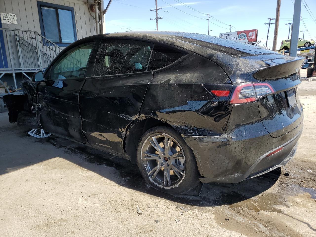 2023 Tesla Model Y - Фото 2