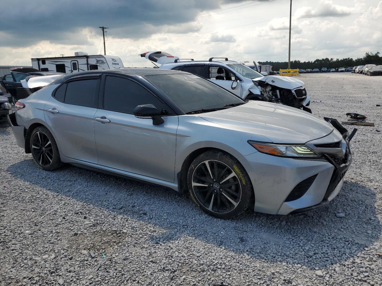 2019 Toyota Camry Xse - Фото 4