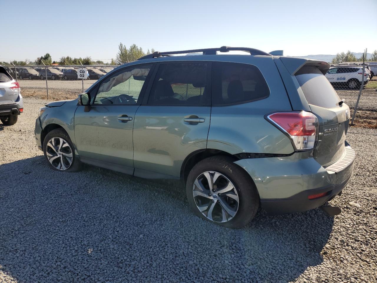 2017 Subaru Forester 2.5I Premium - Фото 2