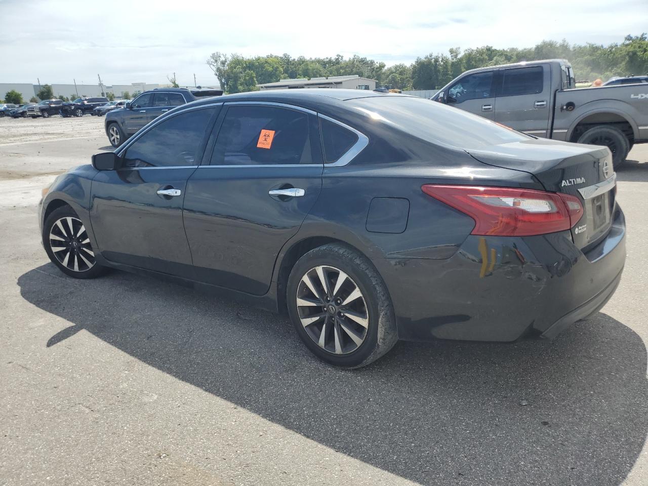 2018 Nissan Altima 2.5 - Фото 2