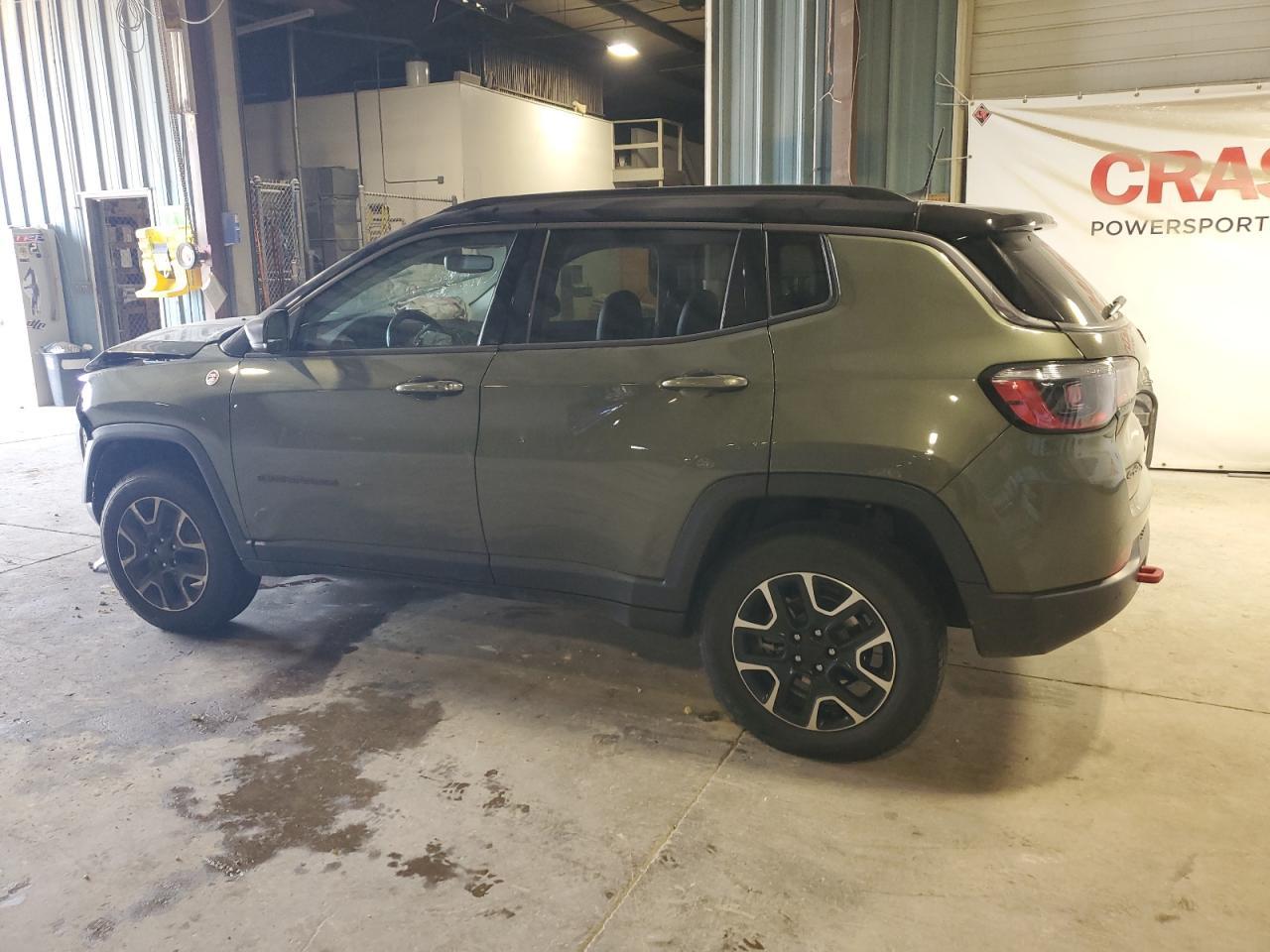 2021 Jeep Compass Trailhawk - Image 2